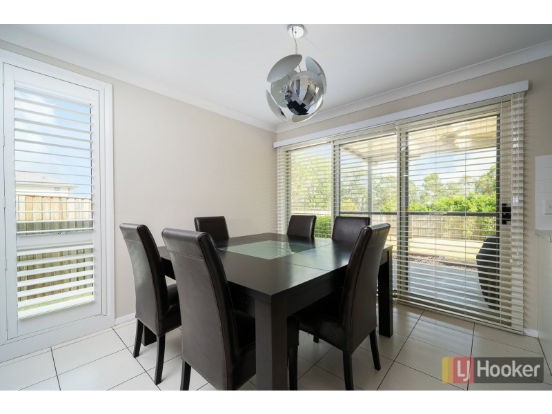 57 Sovereign Circuit, Glenfield NSW 2167