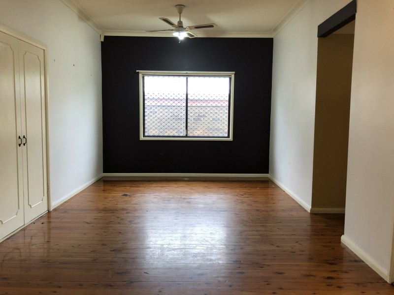 14 Cedar Road, Prestons NSW 2170