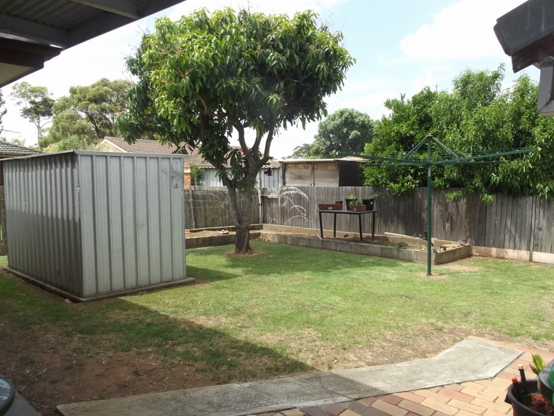 14 Cedar Road, Prestons NSW 2170