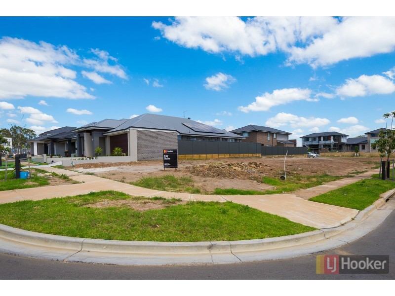 49 Fanflower Avenue, Denham Court NSW 2565