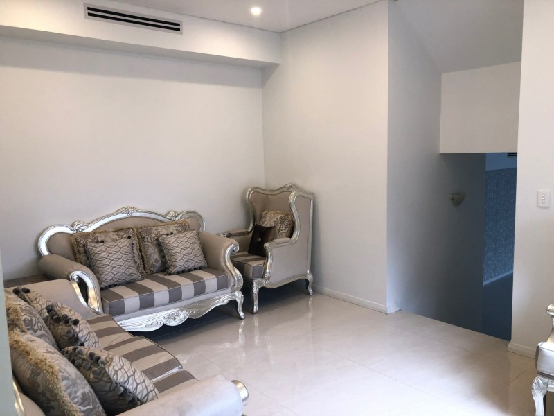 53 York Street, Casula NSW 2170