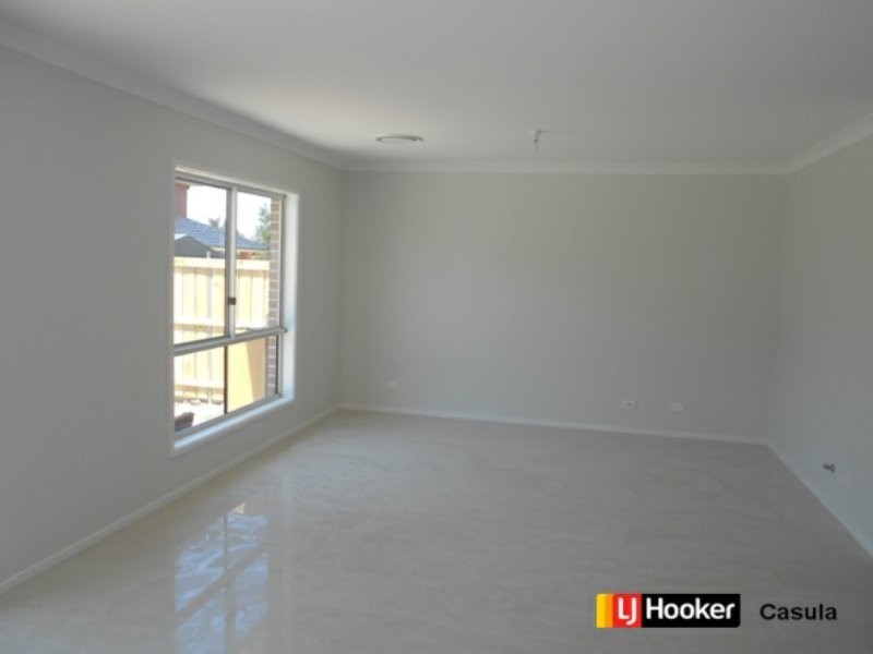 28 Terracotta Road, Moorebank NSW 2170