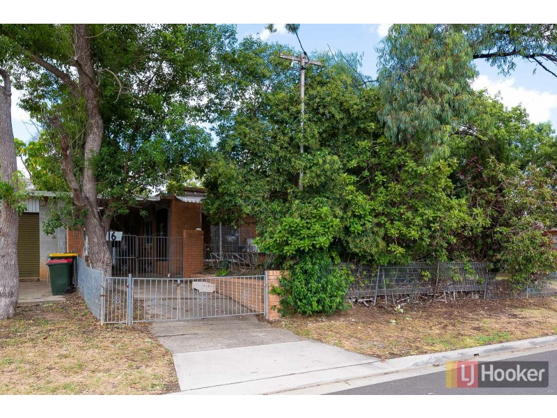 16 Kaluga Street, Busby NSW 2168