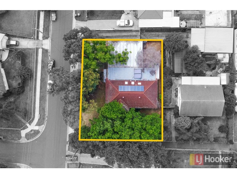 16 Kaluga Street, Busby NSW 2168