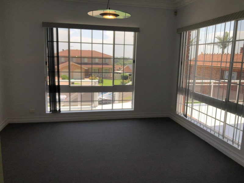 10 Carney Street, Casula NSW 2170