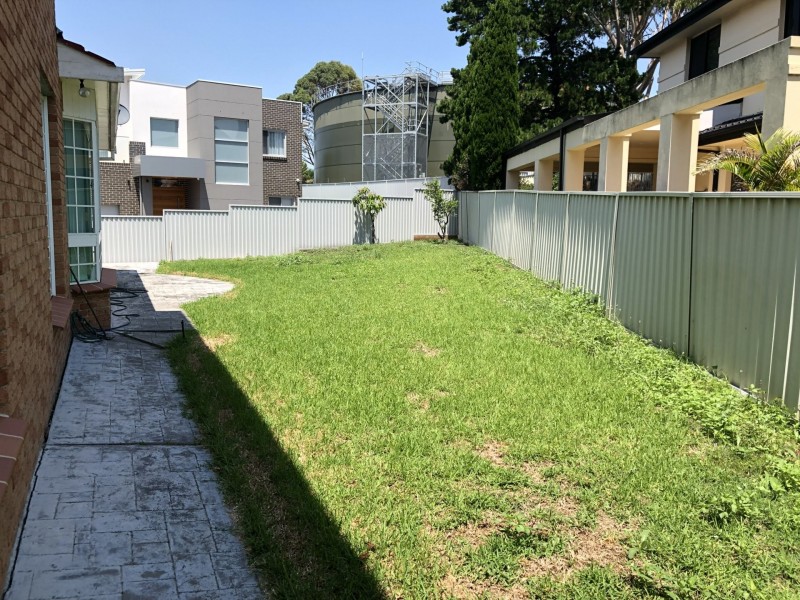 10 Carney Street, Casula NSW 2170