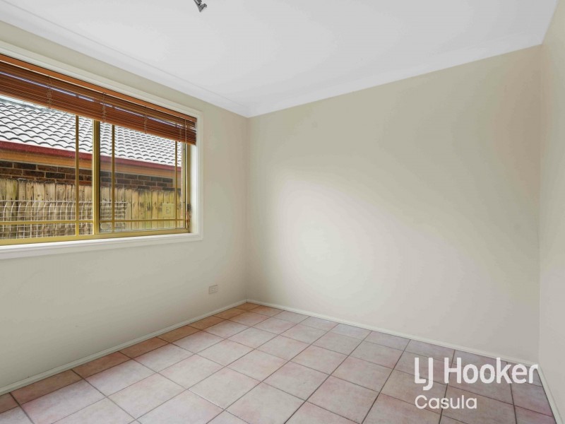 3 Rudd Close, Casula NSW 2170