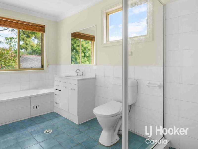 3 Rudd Close, Casula NSW 2170