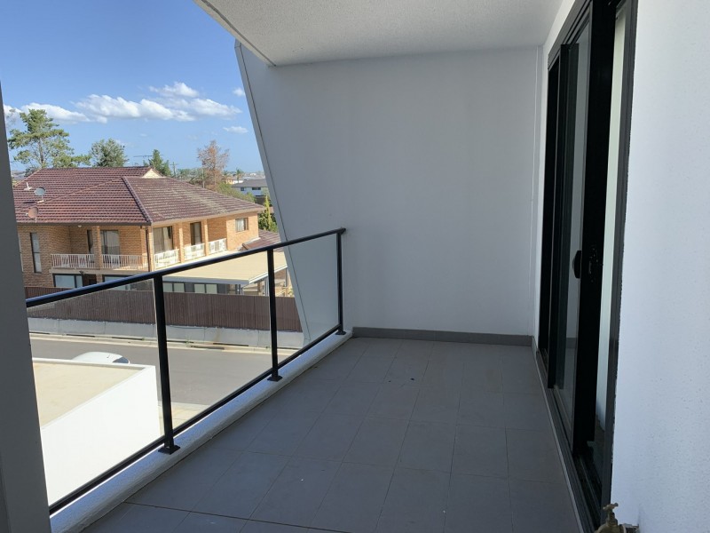 30/1 Drinkwater Lane, Edmondson Park NSW 2174