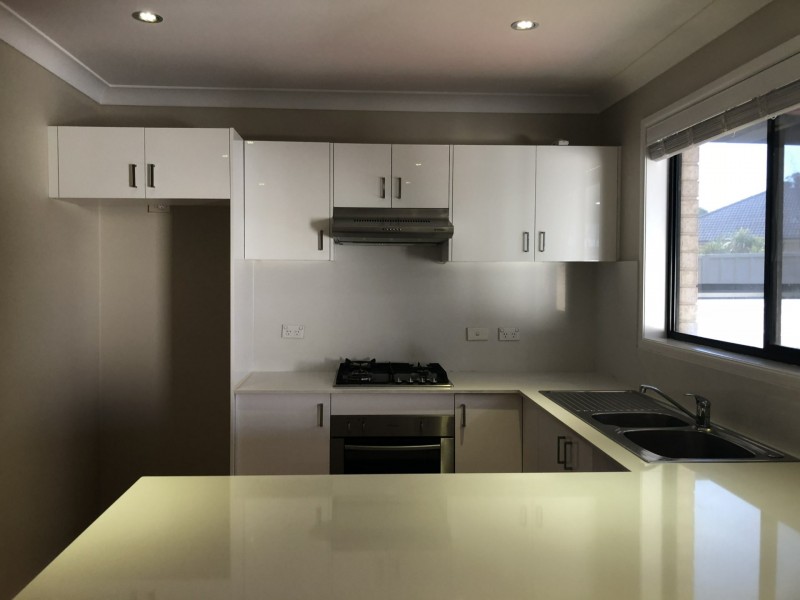 2A Streeton Place, Casula NSW 2170