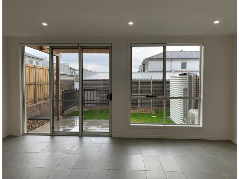 67 Indigo Crescent, Denham Court NSW 2565