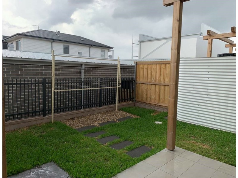 67 Indigo Crescent, Denham Court NSW 2565