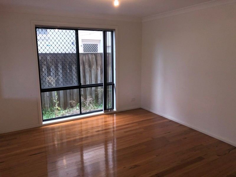 12 Foxgrove Avenue, Casula NSW 2170