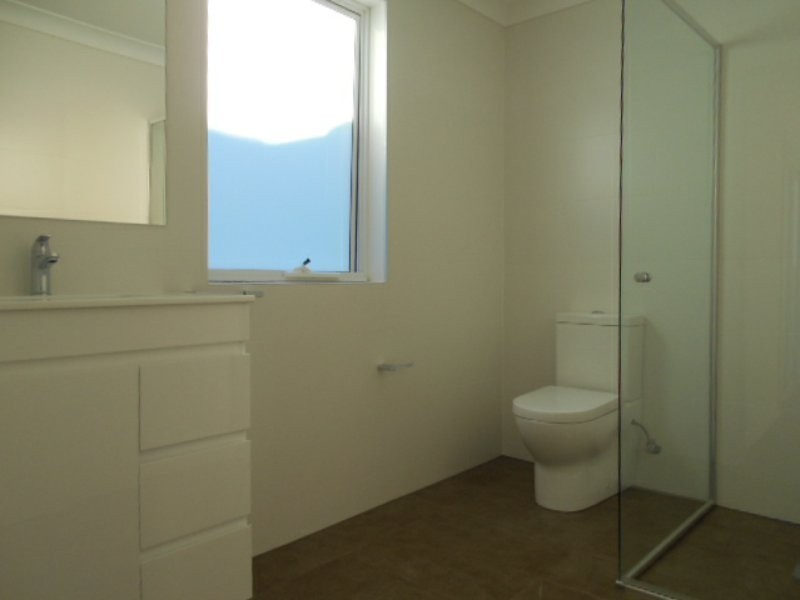 32/10 Old Glenfield Road, Casula NSW 2170