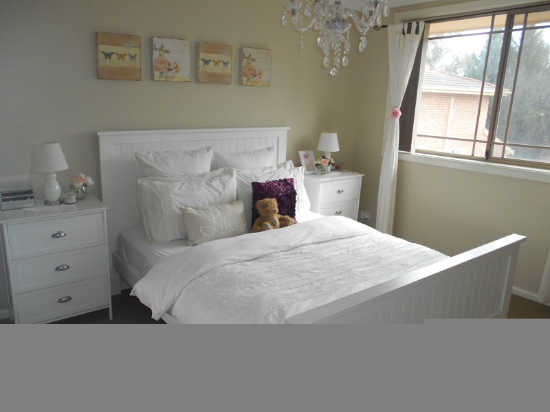 4/13-15 Carnation Avenue, Casula NSW 2170