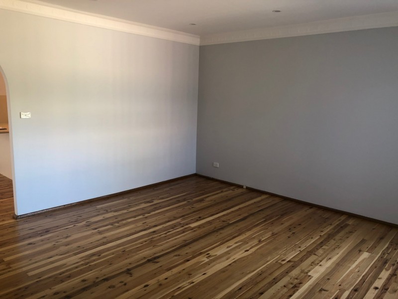 9 De Meyrick Avenue, Casula NSW 2170