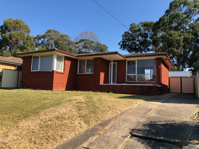 32 Denison Avenue, Lurnea NSW 2170