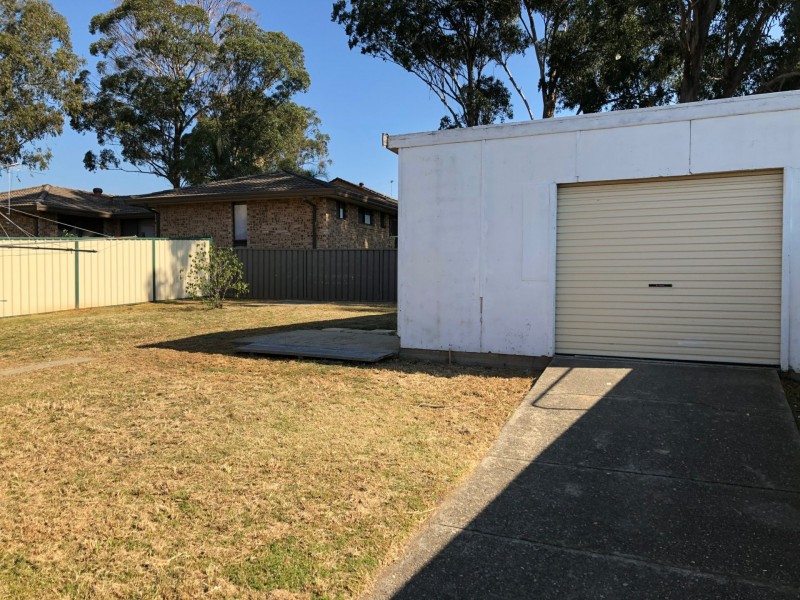 32 Denison Avenue, Lurnea NSW 2170
