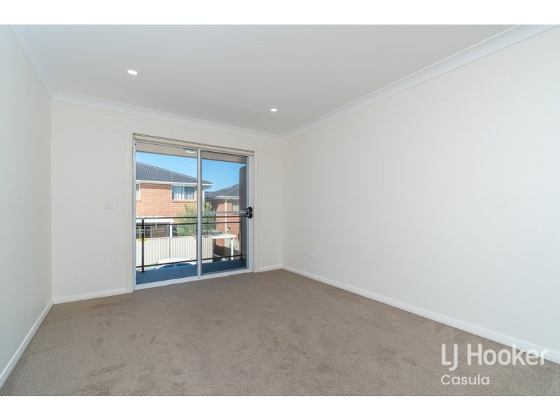 7/10 Old Glenfield Road, Casula NSW 2170