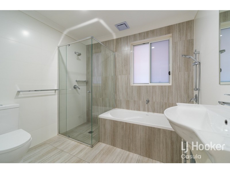 7/10 Old Glenfield Road, Casula NSW 2170