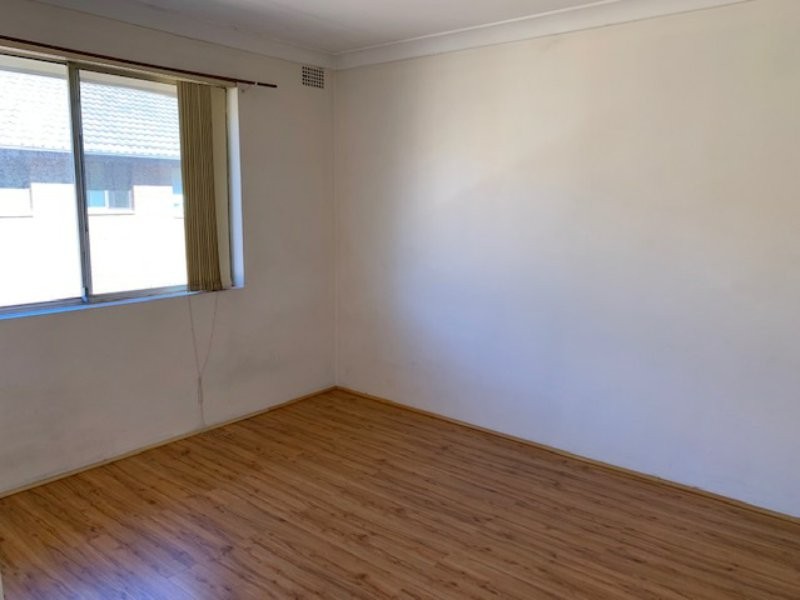 4/82 Castlereagh Street, Liverpool NSW 2170