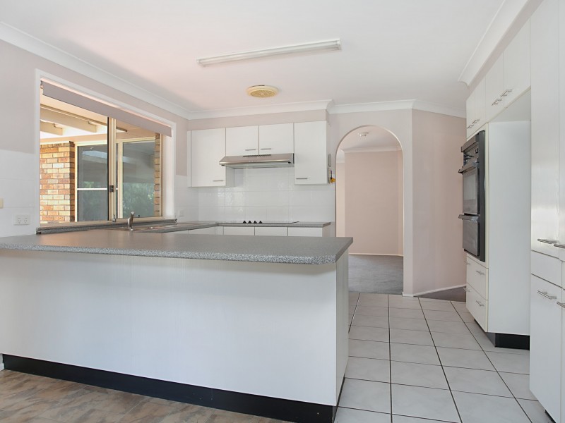 15 Holwell Circuit, Raymond Terrace NSW 2324
