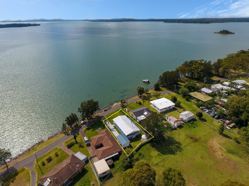 49 Waterfront Road, Swan Bay NSW 2324