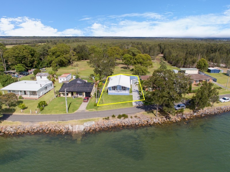 49 Waterfront Road, Swan Bay NSW 2324