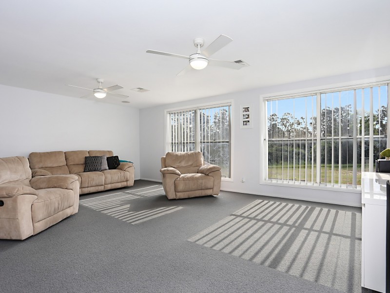 14 Hillside Close, Raymond Terrace NSW 2324