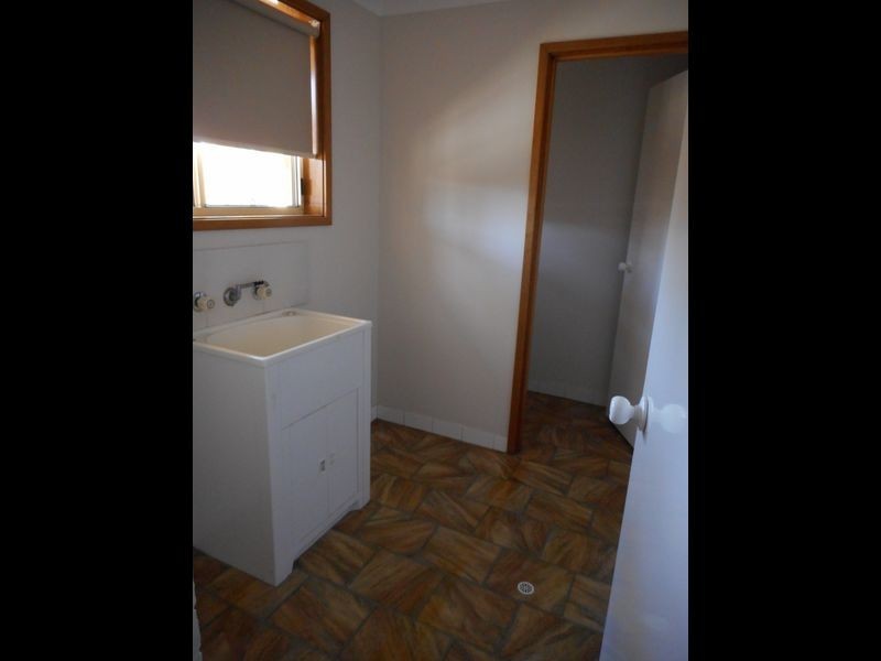 2/98 Adelaide Street, Raymond Terrace NSW 2324