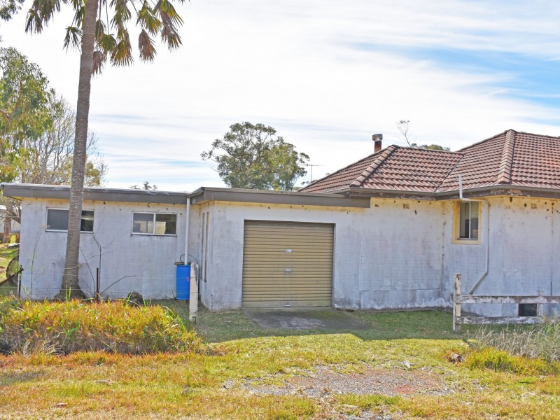 1 Waterfront Road, Swan Bay NSW 2324