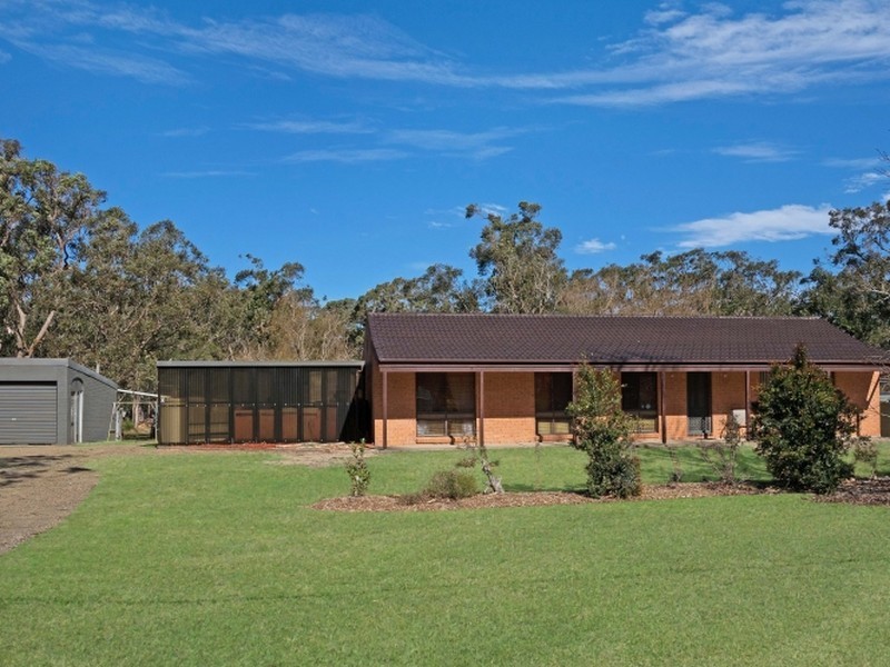 56 Chris Avenue, Salt Ash NSW 2318