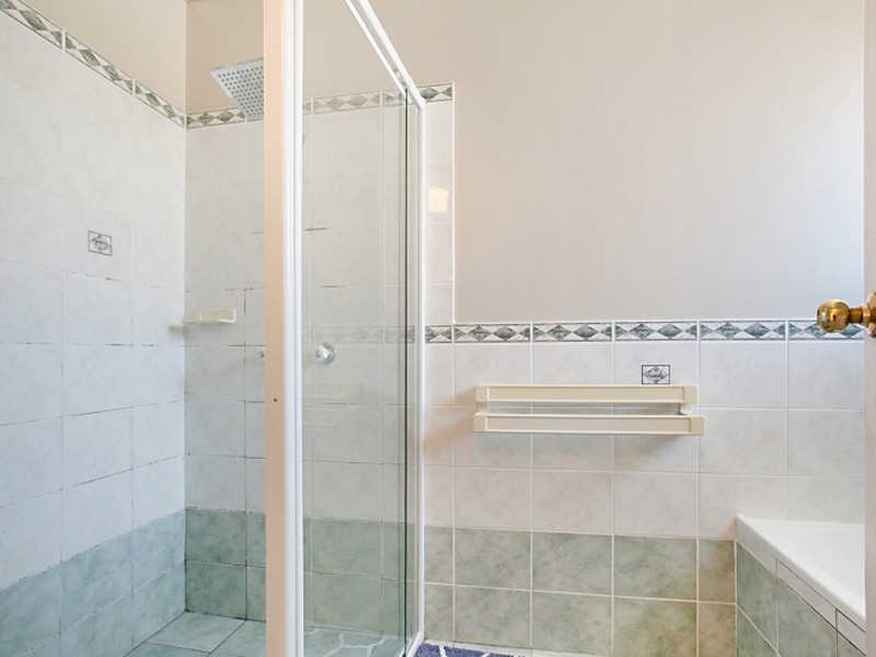 1 Moxey Close, Raymond Terrace NSW 2324