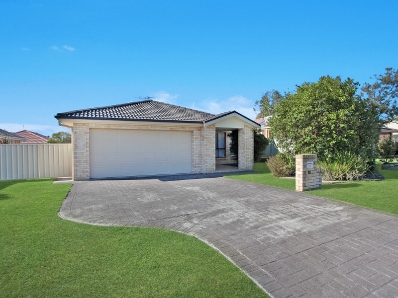 71 Federation Drive, Medowie NSW 2318
