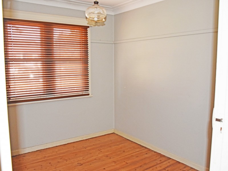 48 Wahroonga St, Raymond Terrace NSW 2324