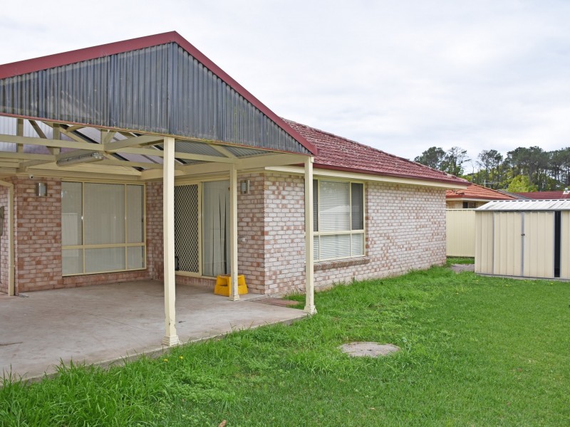 11 Halloran Way, Raymond Terrace NSW 2324