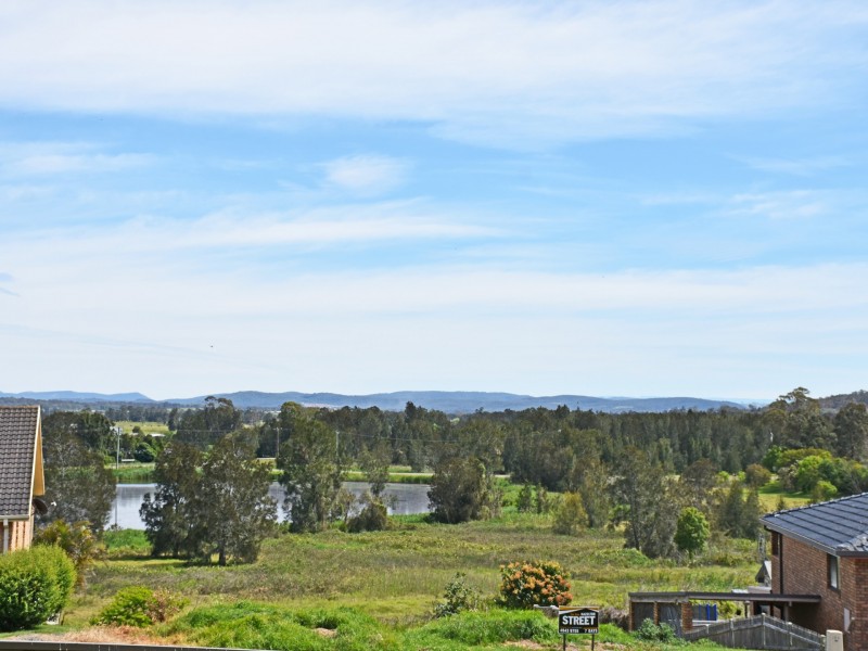 2 Cadell Close, Raymond Terrace NSW 2324