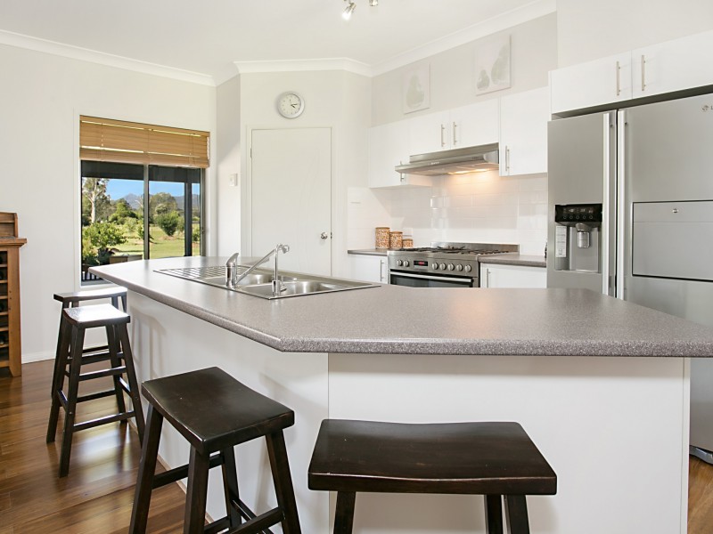 30 Briton Court, Stroud NSW 2425