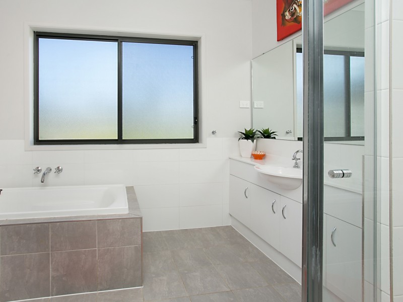 30 Briton Court, Stroud NSW 2425