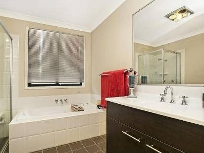 56 Martens Avenue, Raymond Terrace NSW 2324