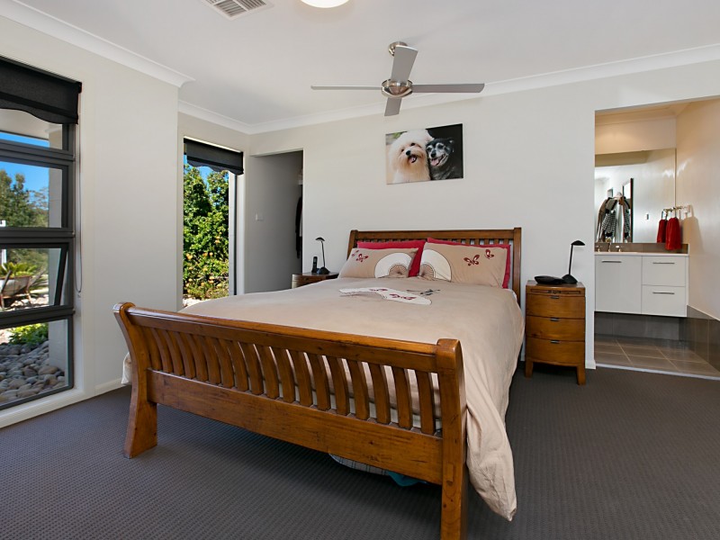13 Augusta Place, Medowie NSW 2318