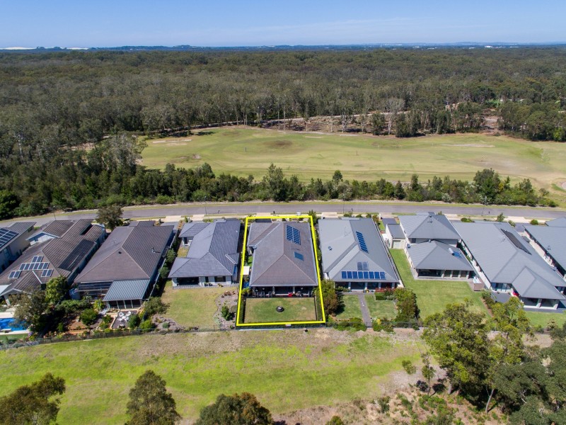13 Augusta Place, Medowie NSW 2318
