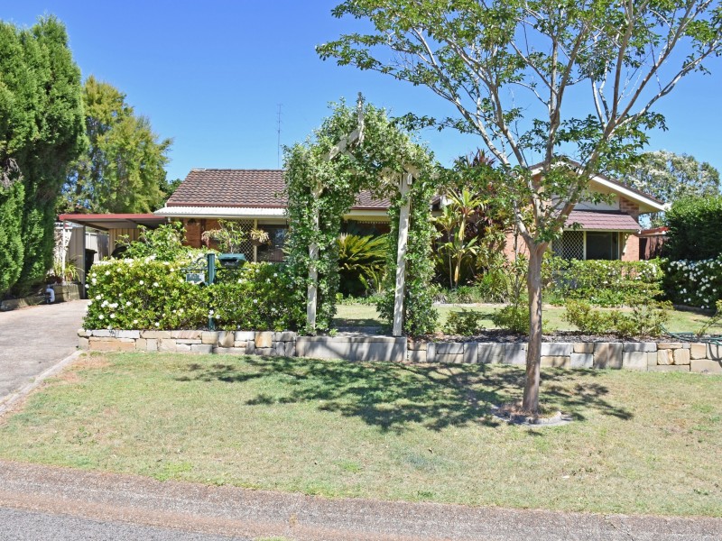 5 Courtaulds Road, Raymond Terrace NSW 2324