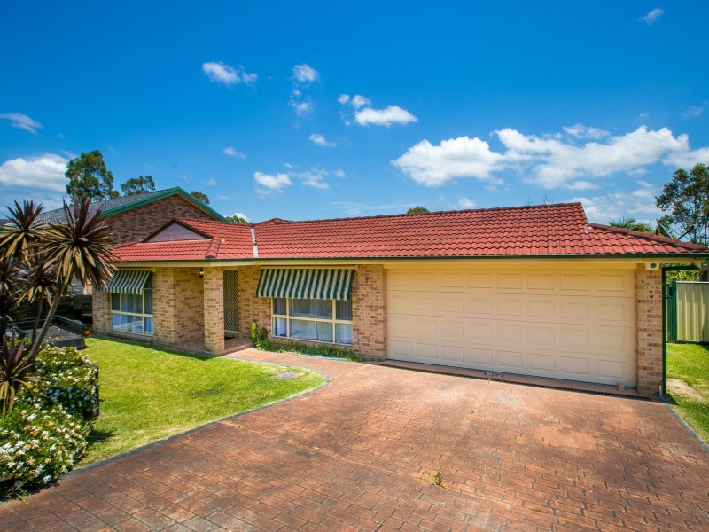 9 Holwell Circuit, Raymond Terrace NSW 2324