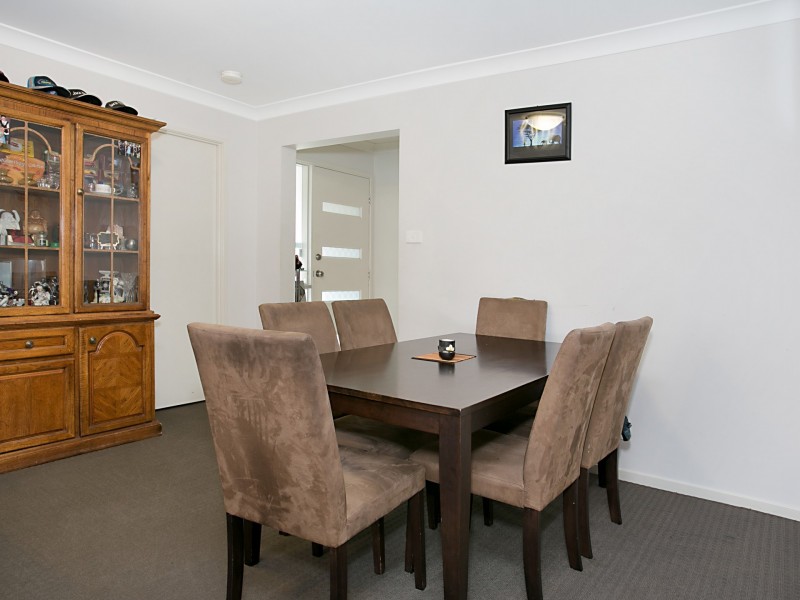 16 Closebourne Way, Raymond Terrace NSW 2324