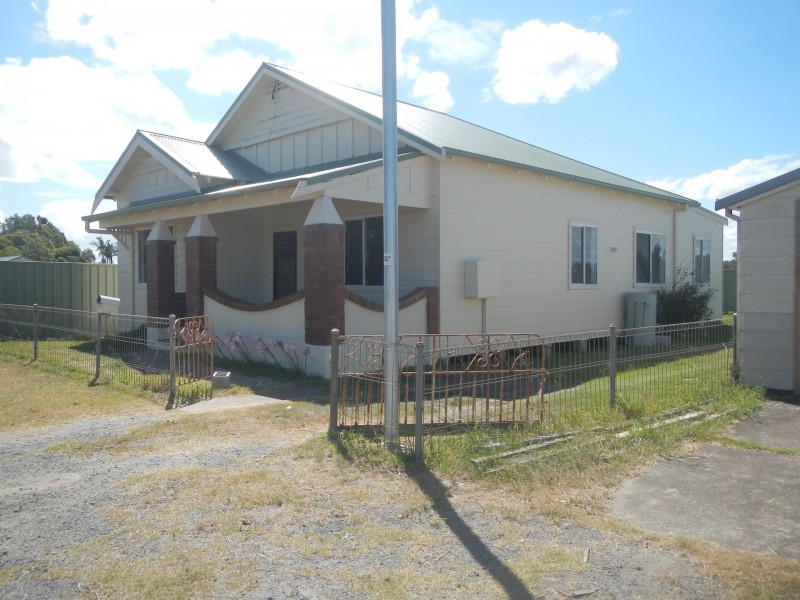 12 Cabbage Tree Road, Williamtown NSW 2318