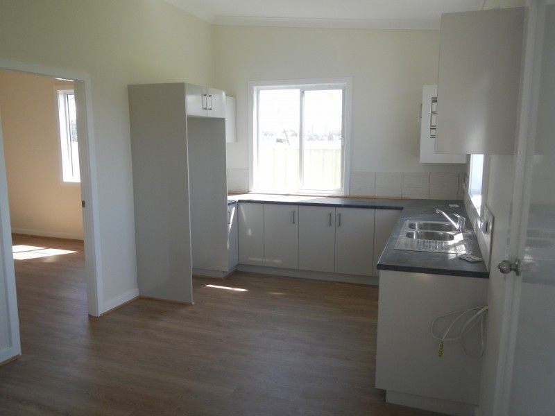 12 Cabbage Tree Road, Williamtown NSW 2318