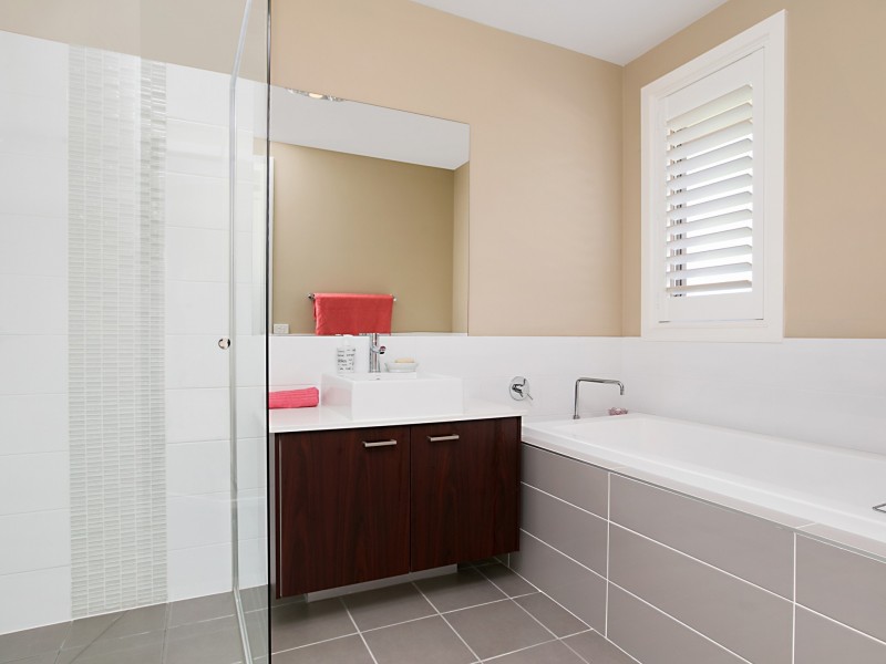 4 Oimara Street, Fern Bay NSW 2295