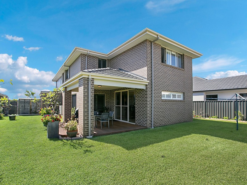 4 Oimara Street, Fern Bay NSW 2295