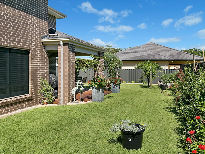 4 Oimara Street, Fern Bay NSW 2295